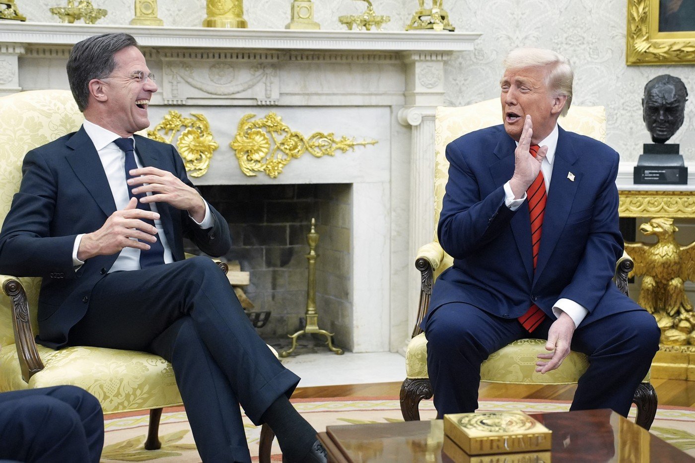 Casa Albă a anunțat că președintele american Donald Trump va aborda posibilitatea retragerii Statelor Unite ale Americii din NATO în cadrul discuțiilor cu secretarul general al Alianței, Mark Rutte