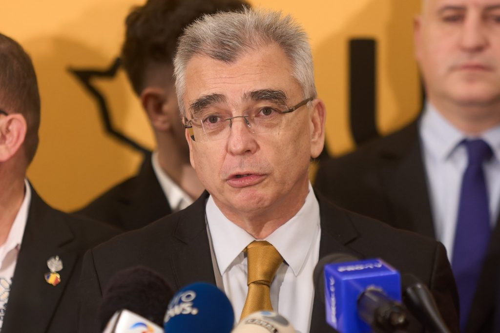 Pace – Întâi România dă MOȚIUNEA contra lui Bolojan. AUR, furios: „Ne-au UMBRIT”