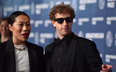 China blochează afacerea de 2 miliarde dolari a lui Mark Zuckerberg în AI