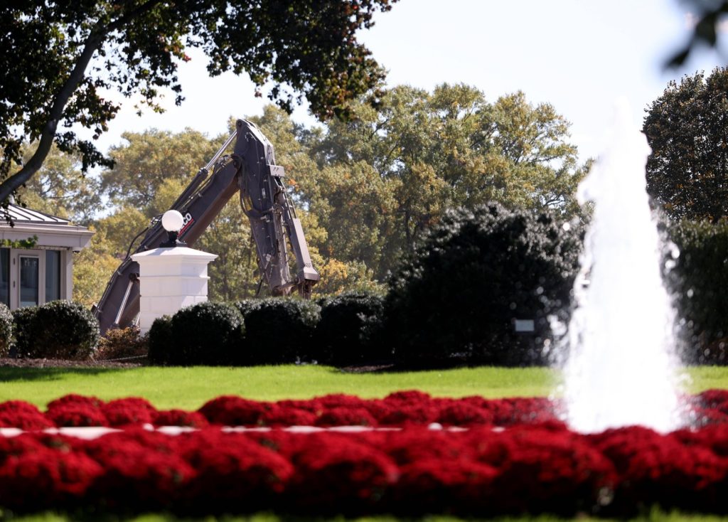 Trump, liber la sala de bal: Curtea dă undă verde, lucrările continuă!