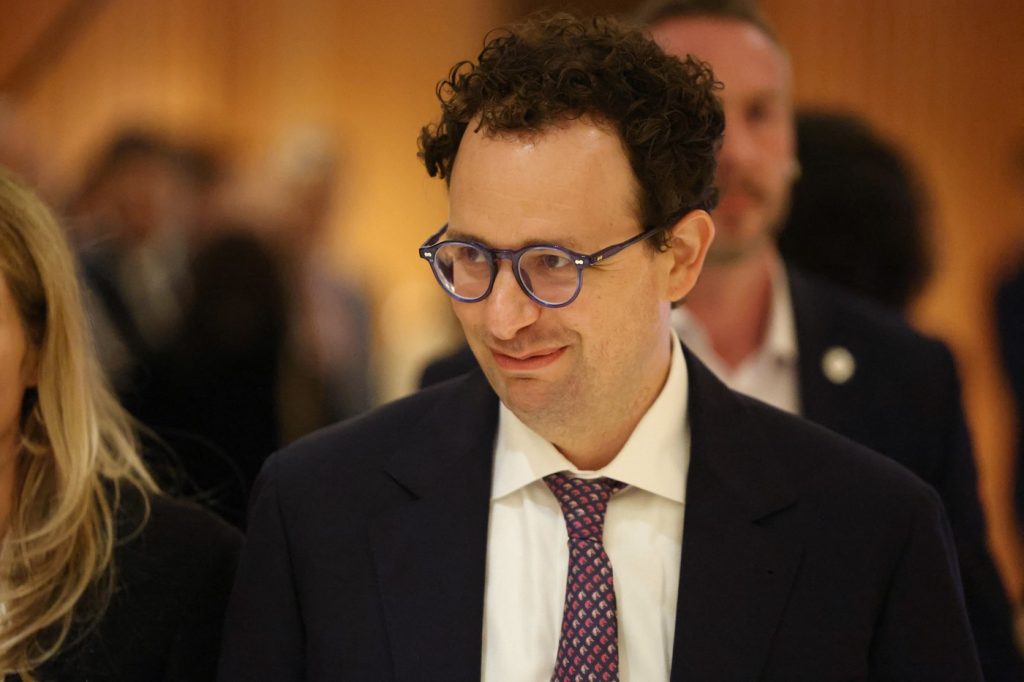 Anthropic, Gigantul AI de un trilion $, Surclasează OpenAI pe Bursa!