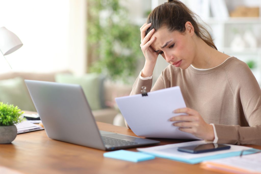 Când STATUL blochează plățile, micile FIRME se prăbușesc: VEȘTI bune și rele