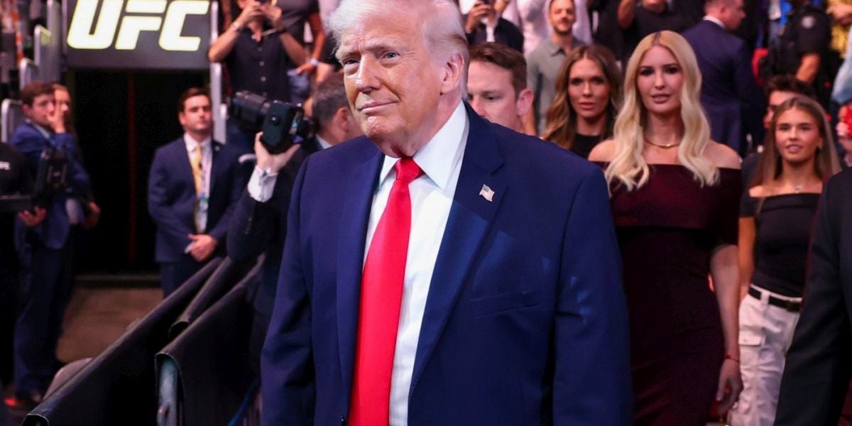 Trump, nepăsător de Iran, vibrează la UFC: „Câștigăm oricum”