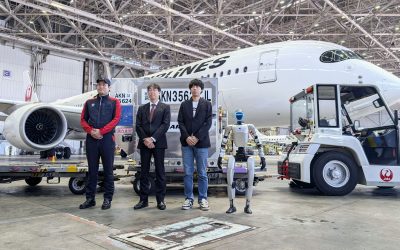 Roboți UMANOIZI, test la un aeroport din Japonia: ce rol inedit au