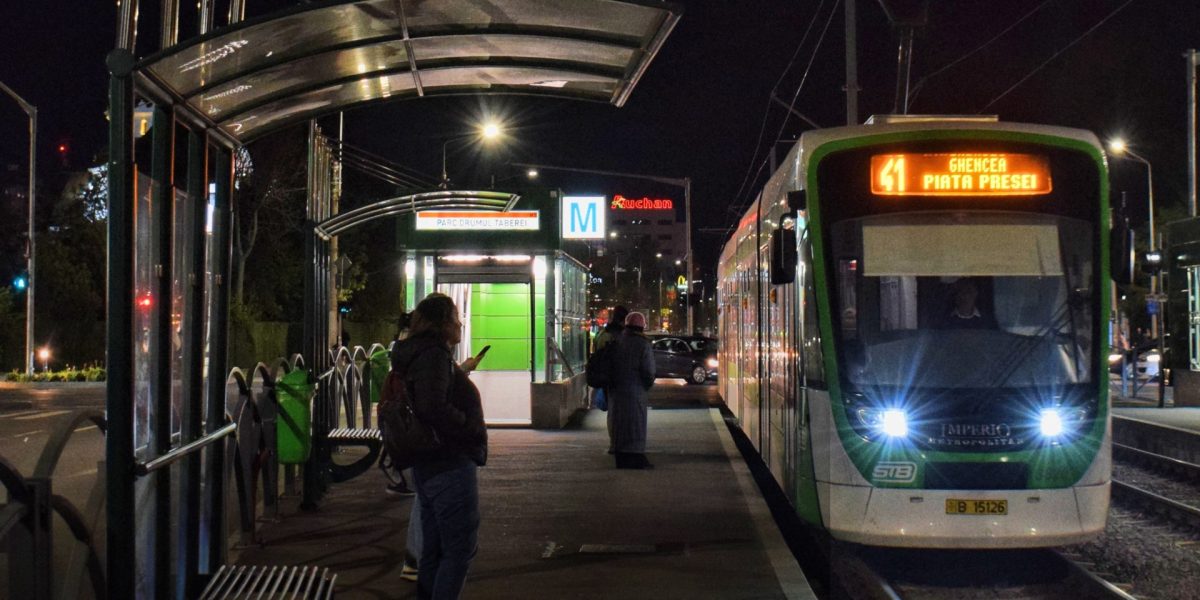 STB: Tramvaiul 41 circulă non-stop de Paște, inclusiv în noaptea de Înviere