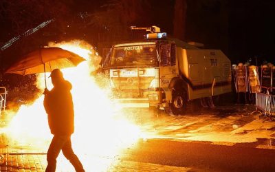 Tirana: Scandal uriaș! Peste 20 de arestări și parlamentari internați