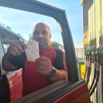 Prețurile la pompă scad, dar cu întârziere: Anunțul ministrului Energiei