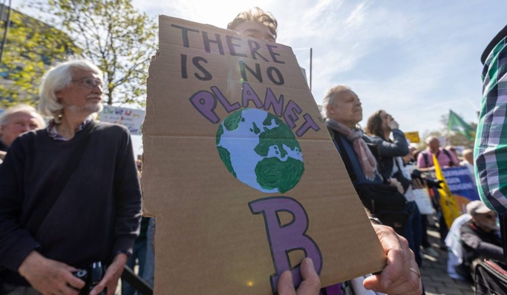 Scumpirile, CRUNTA lecție despre pericolul combustibililor fosili