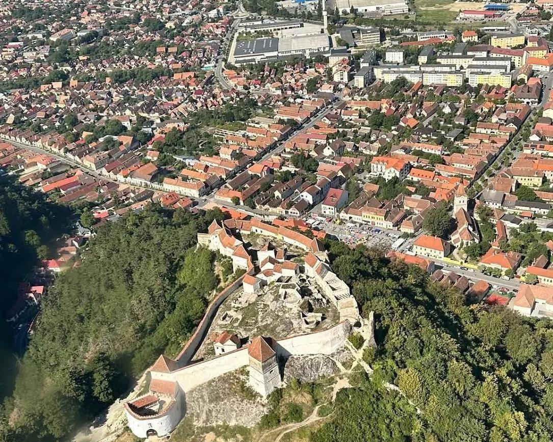 Râșnov: Fortăreața medievală intră în renovare, anunță autoritățile locale