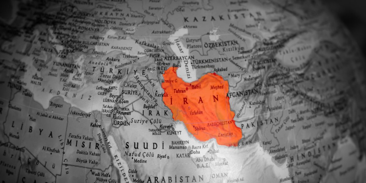 Războiul din Iran perturbă livrările de petrol, alimente și medicamente