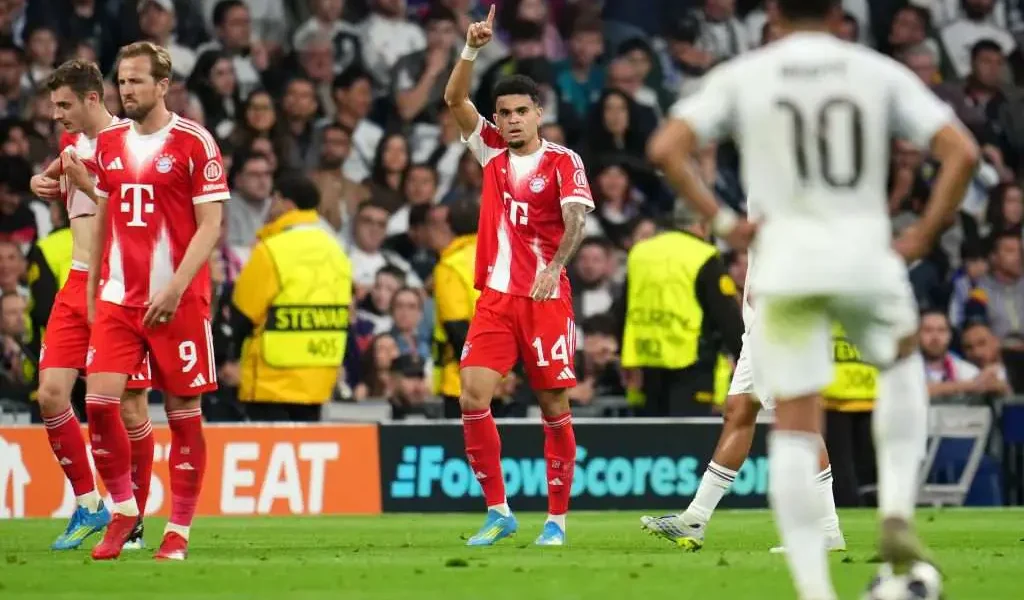 Stelele Real Madrid, impresionate de Manuel Neuer După o performanță remarcabilă în prima manșă a sferturilor de finală din Liga Campionilor, jucătorii de la Real Madrid au avut doar cuvinte de laudă pentru portarul echipei Bayern Munich, Manuel Neuer