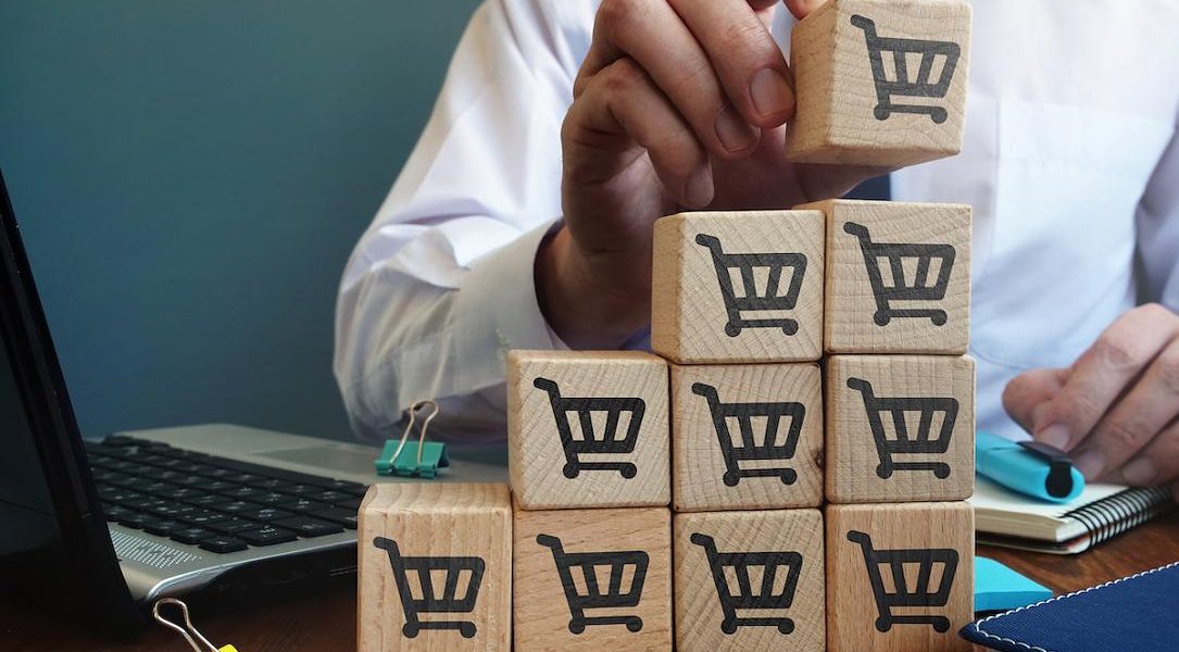 Retailul din România, în cădere liberă: Vânzările au scăzut cu 7,6%