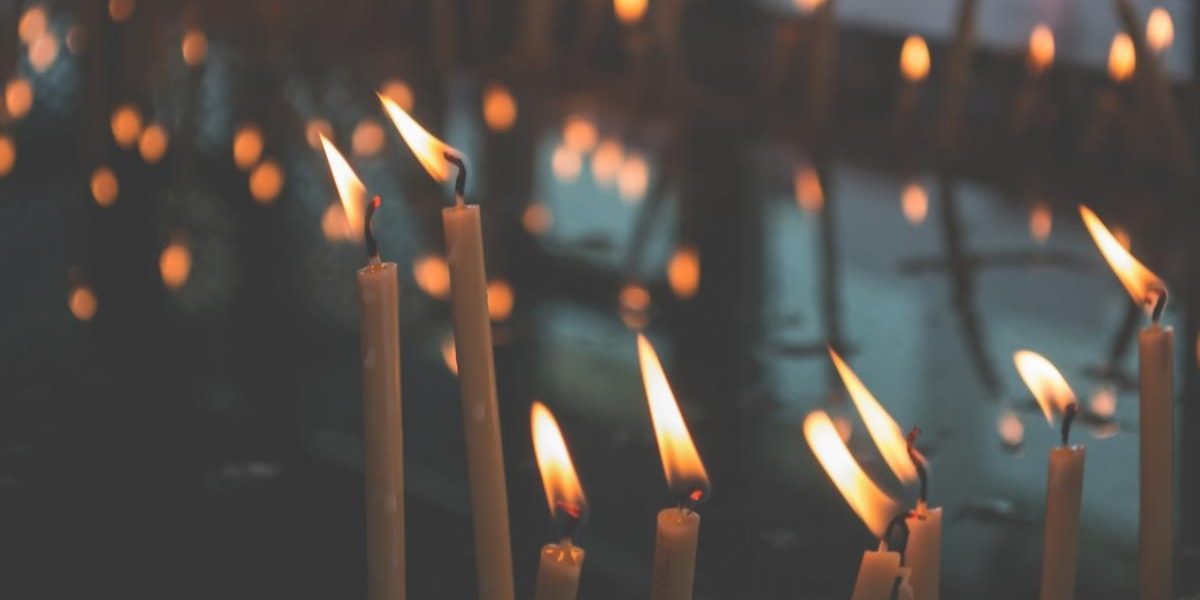 Recomandări cruciale de la pompieri pentru noaptea de Înviere! Ce trebuie să știe credincioșii