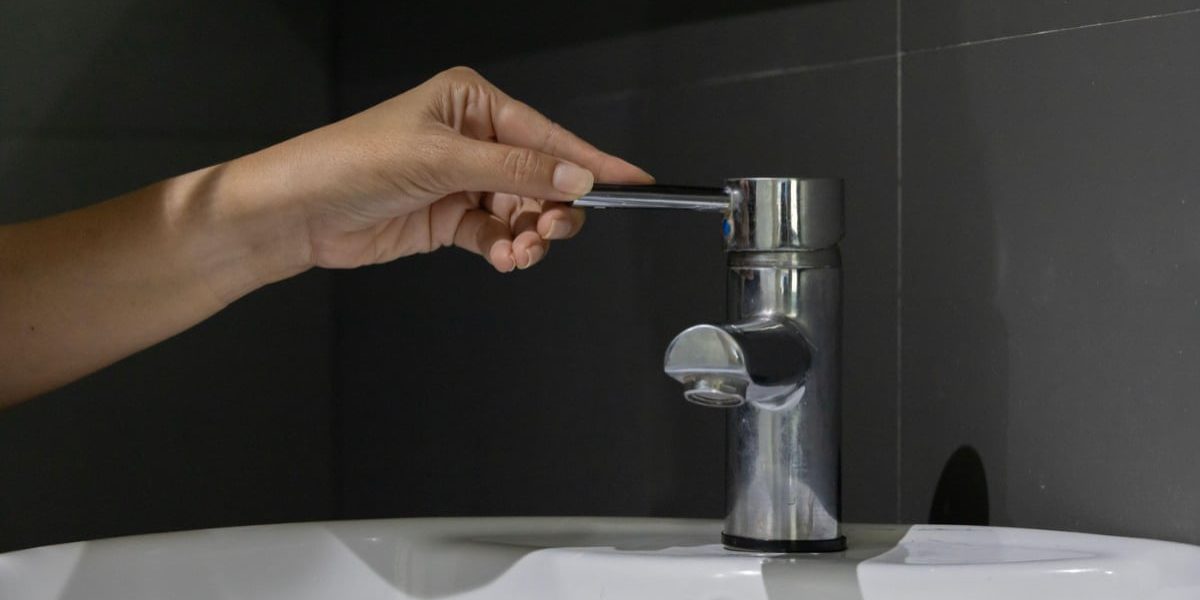 Oradea, Zeci de mii de locuitori fără apă pe 14 și 15 aprilie: Zonele afectate