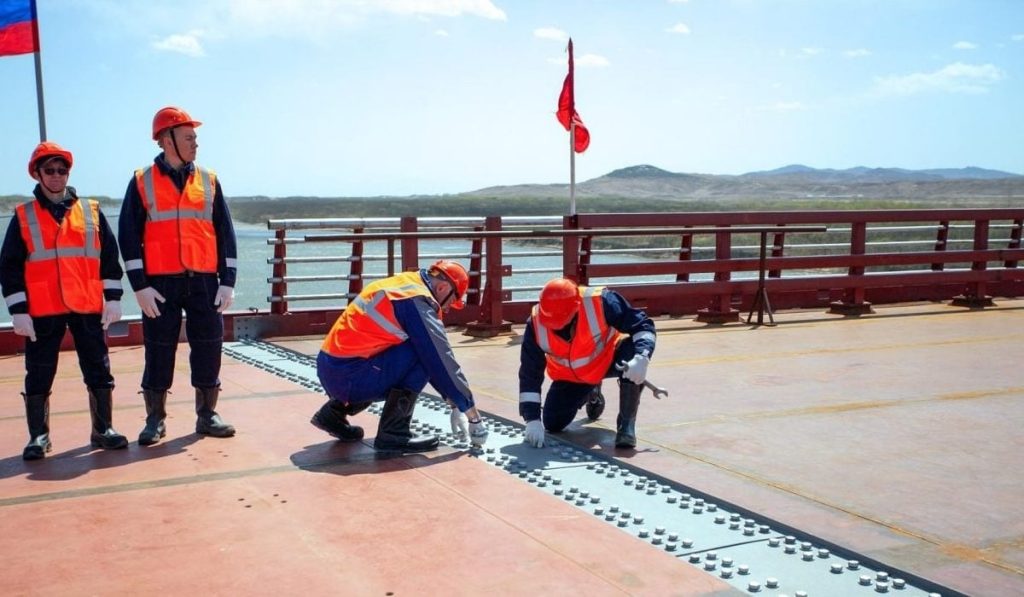 Rusia și Coreea de Nord, punte rutieră secretă: Trafic sub control strict