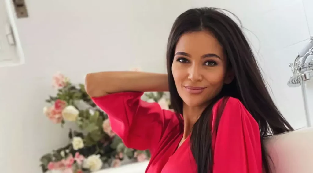 Ruxandra Luca, Paște fără restricții: Silueta și unde a petrecut a treia zi