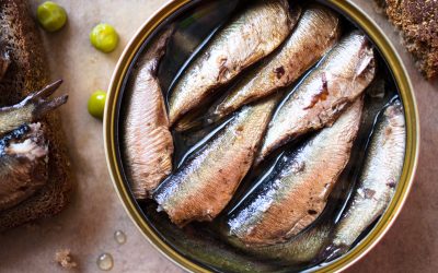 În contextul tensiunilor internaționale și a riscurilor aeriene, experții britanici recomandă românilor să-și facă provizii de alimente pentru situații de urgență