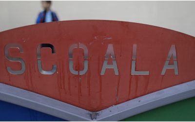 Profesor din Gorj, acuzat de corupție sexuală, încasează salariu de un an