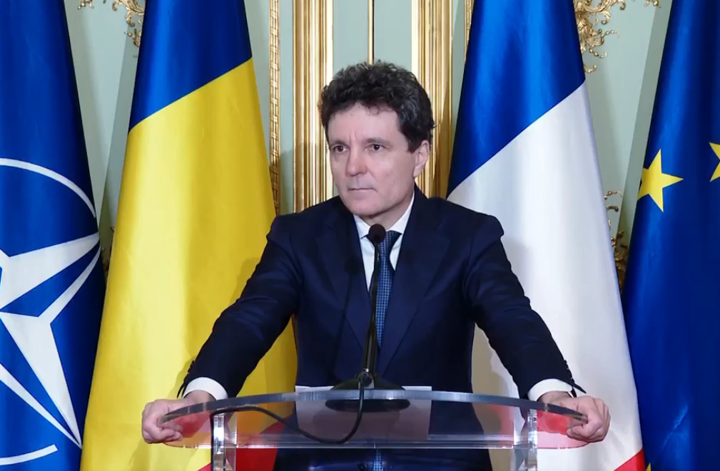 Pierdere de timp: Luni de negocieri pentru a reuni aceleași figuri