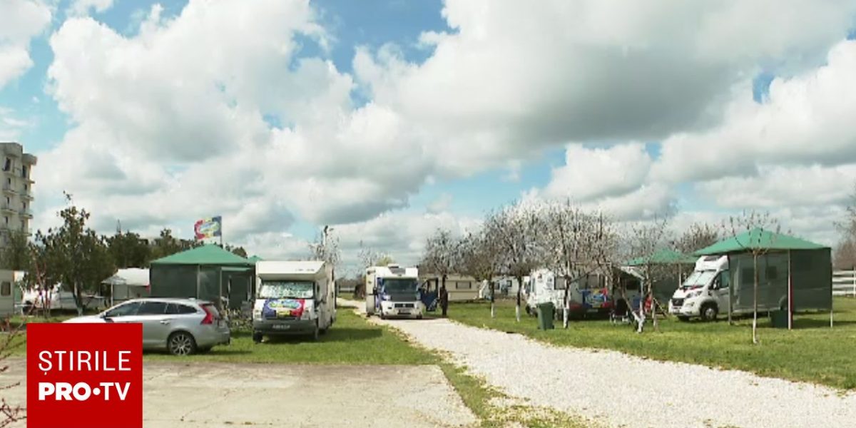 Campingurile de la mare, pline de turiști: Paștele pe roți în România, mai ieftin ca hotelul