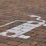 Gigantul fast-food se aliază pentru mașini electrice: Încărcare rapidă la drive-thru!