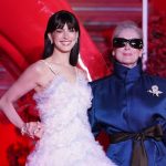 Anne Hathaway și Meryl Streep, secrete „diabolice” pe covorul roșu?
