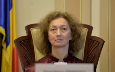 Judecătorii CCR, plătiți cu 1.000 de euro pentru integritate? Reacția șefei instituției