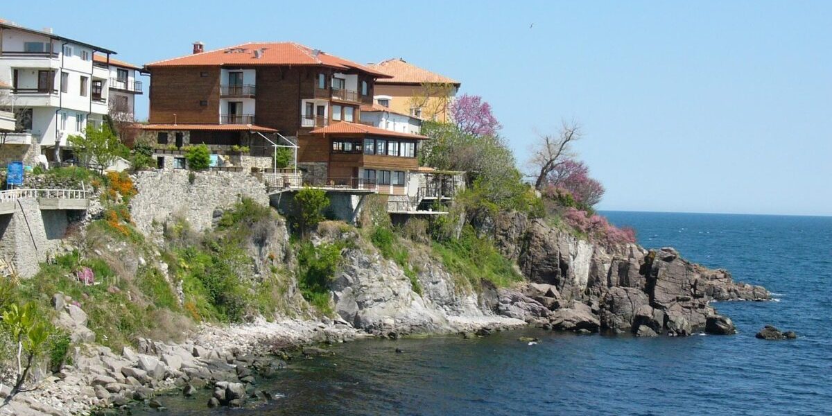 Amalfi, dar cu prețuri mai mici: Destinația secretă de vacanță din Europa