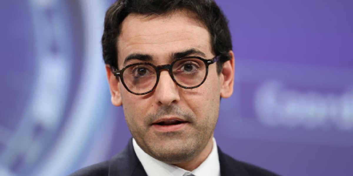 România, dependentă de investiții străine: Ce soluții are?