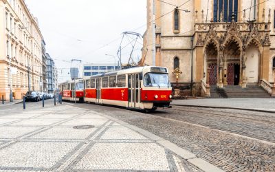 Praga, ascensiune turistică: secrete din paginile cărților (II)