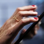 Ce NU trebuie să ai niciodată în telefon: informații periculoase