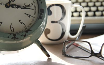 Ce faci când te trezești mai devreme? Trucuri utile, fără stres!