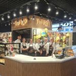 Tip Top, cofetăria-legendă a Bucureștiului, revine după un deceniu de uitare