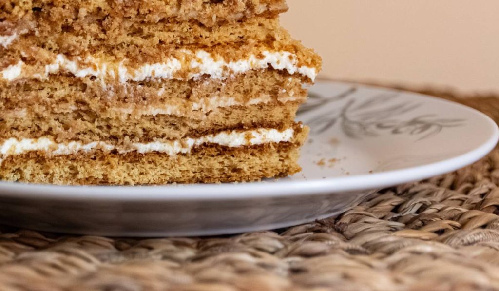 Tort Egiptean Crocant: Rețeta Simplă, Pas Cu Pas, Ca Să Te Uimești