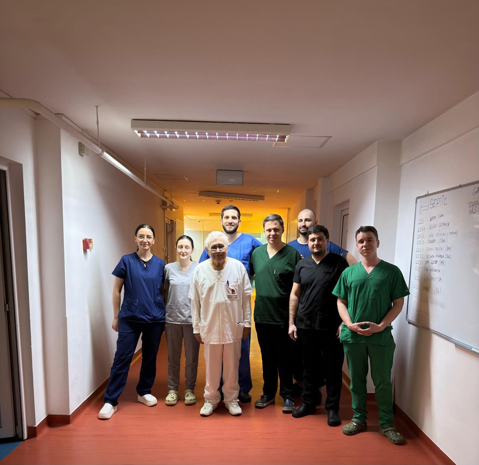 O pacientă în vârstă de 71 de ani, internată la Spitalul Județean de Urgență „Dr