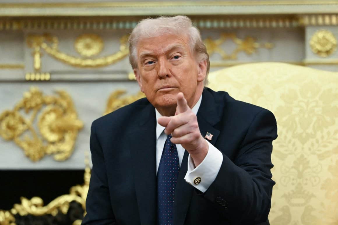 Trump, blocadă în Strâmtoarea Ormuz: SUA deminrează zona