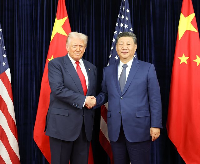 Trump: Xi Jinping e “mulțumit” că Strâmtoarea Ormuz e liberă!