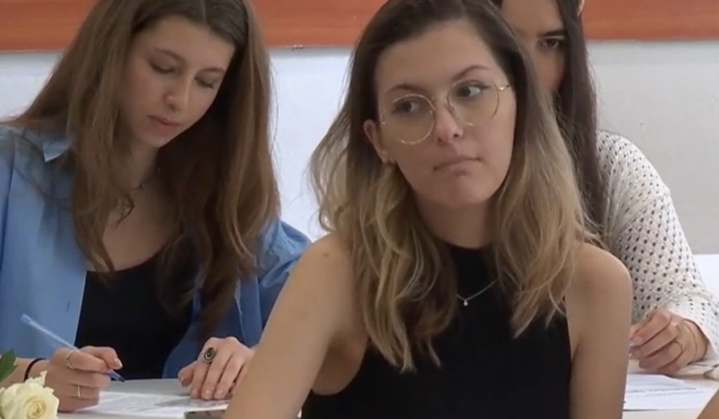 Ultimul efort înainte de vacanță: Elevii de terminale, sub presiune maximă