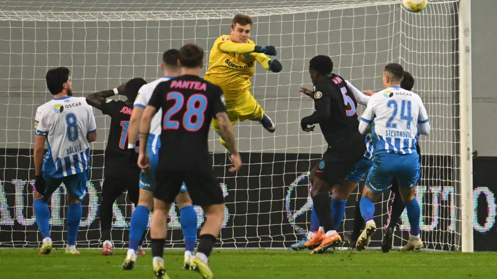 Houri, plecat de la Craiova înainte de final: Decizie șoc în Superliga