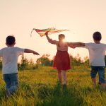 De ce-ți păreau verile copilăriei nesfârșite? Explicația e uluitoare