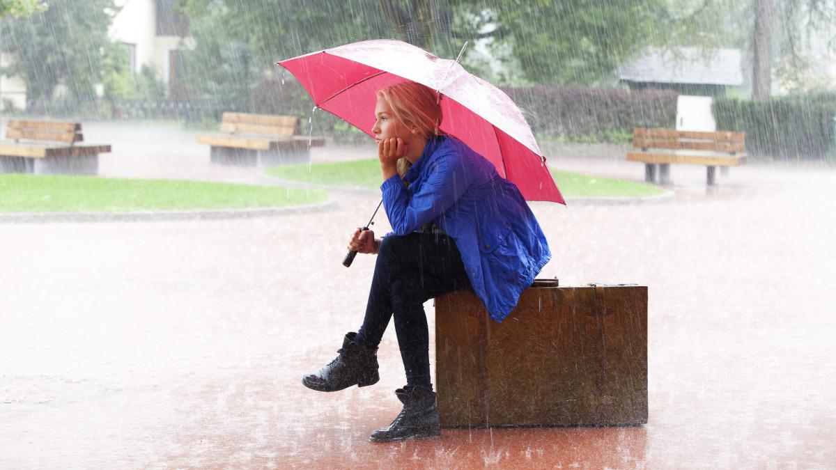 Vremea, dus-întors: Ploi frecvente în România. Când vine căldura