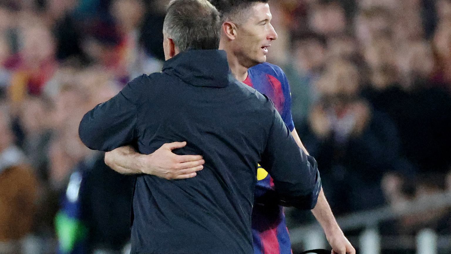 FC Barcelona și Atletico Madrid se înfruntă din nou în Liga Campionilor FC Barcelona se pregătește pentru un nou duel cu Atletico Madrid, de data aceasta în sferturile de finală ale Ligii Campionilor