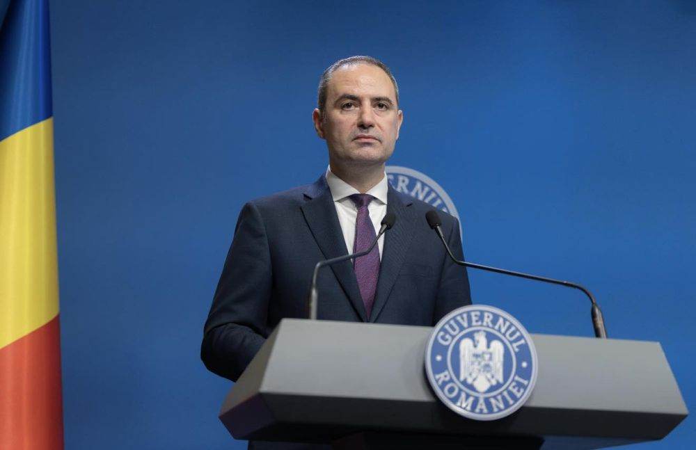 Nazare: Presiunea pe dobânzi, constantă pentru datoria publică a României