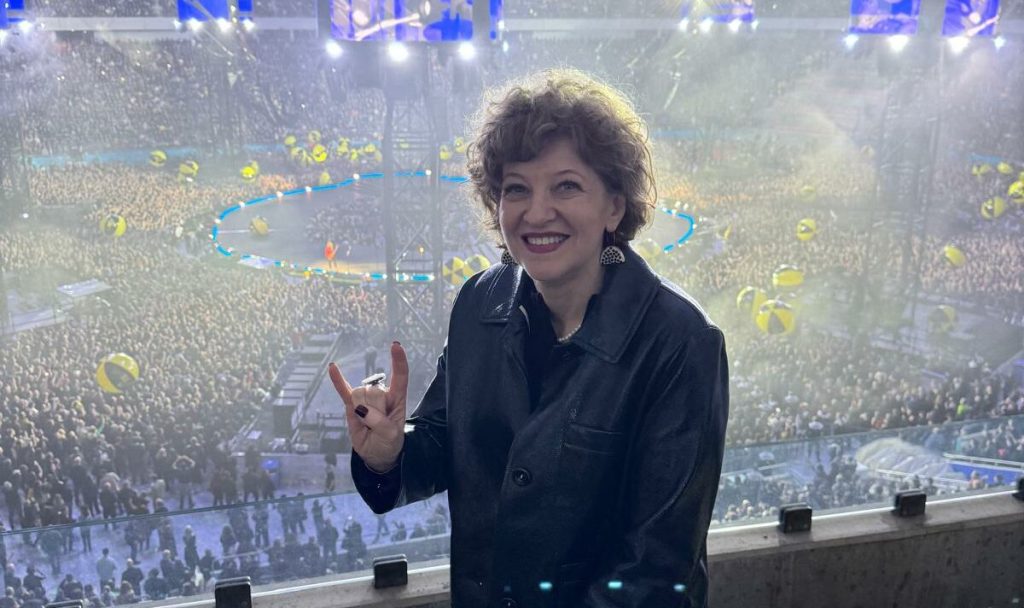 Oana Gheorghiu, după Metallica: Război cu PSD pe acuzații de trafic de influență