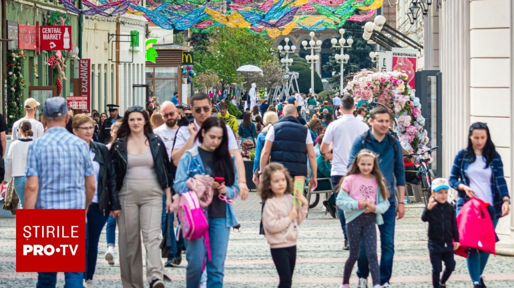 Câți români au primit pensii „speciale” în martie 2026. Numărul a crescut ușor față de luna precedentă