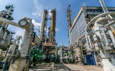 Azomureș, în prag de colaps: Romgaz preia combinatul, sute de oameni, pe liber