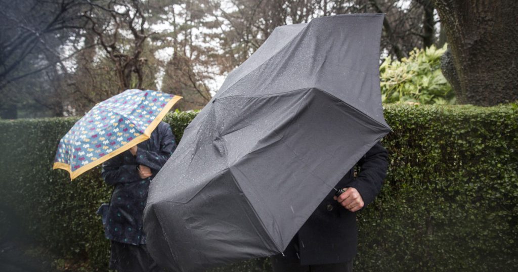 Alertă meteo: Ploi torențiale, grindină șî vijelii, ANM vizează zone din România
