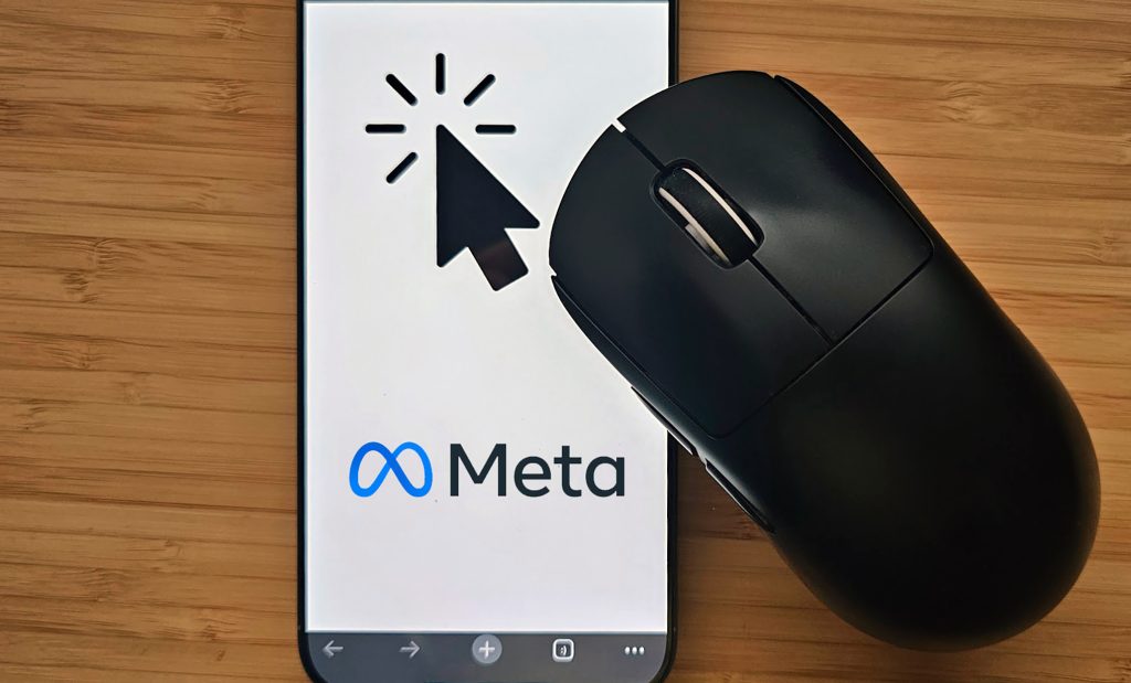 Meta, acuzată că spionează angajații: AI-ul se antrenează cu mișcările de mouse