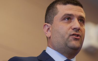 Miruță promite soluții: Militarii, protejați de noua lege a salarizării