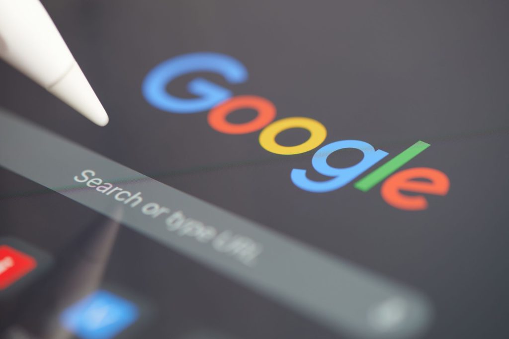 Google, salt spectaculos în 2026: Profituri uriașe, surprize mari!